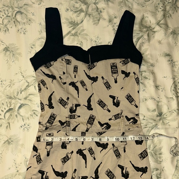 Switchblade Stiletto Whiskey Makes Me Frisky dress, size small?? - Picture 4 of 10